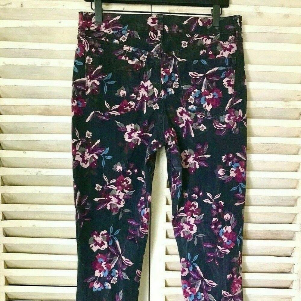 Bandolino Women's Black Floral Denim Straight Leg Jeans Size 8 Boho Cottage